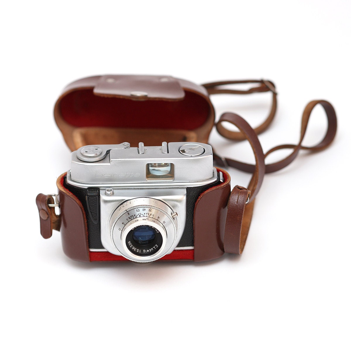 Vintage German Camera 118