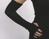 Arm Warmers in Black Pure Merino Zigzac Style Mittens Fingerless Gloves - deliriumkredens