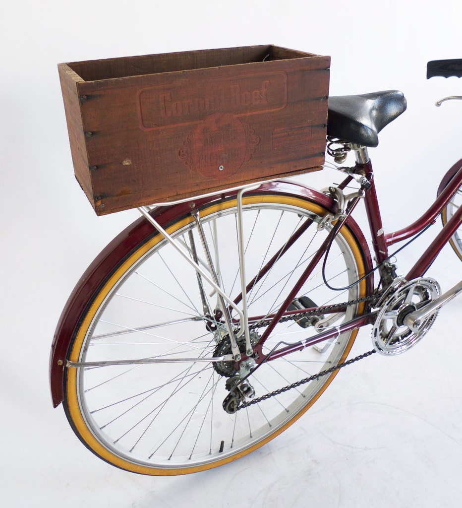 Vintage Swifts Corned Beef Upcycled Bicycle Crate - EleanorsNYC