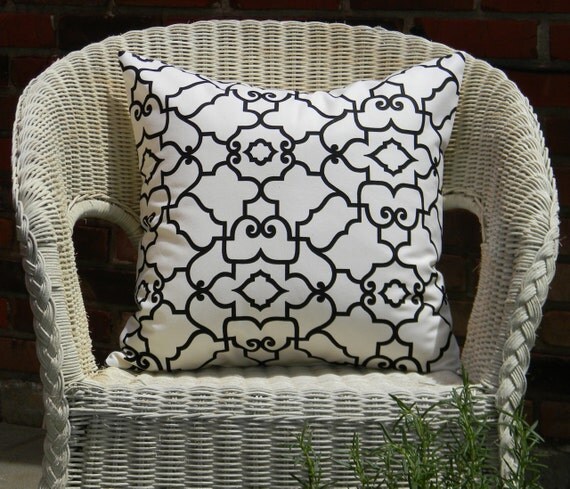 Decorative Pillow Covers,  Black and Cream Pillow Covers, Throw Pillow Covers, 20 x 20 Pillows
