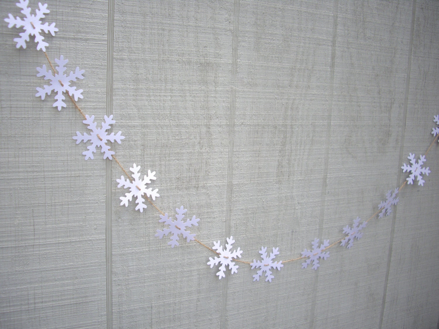 snowflake garland, winter garland, paper garland, winter decoration, winter wedding garland, wedding decoration, snowflake wedding - JDooreCreations