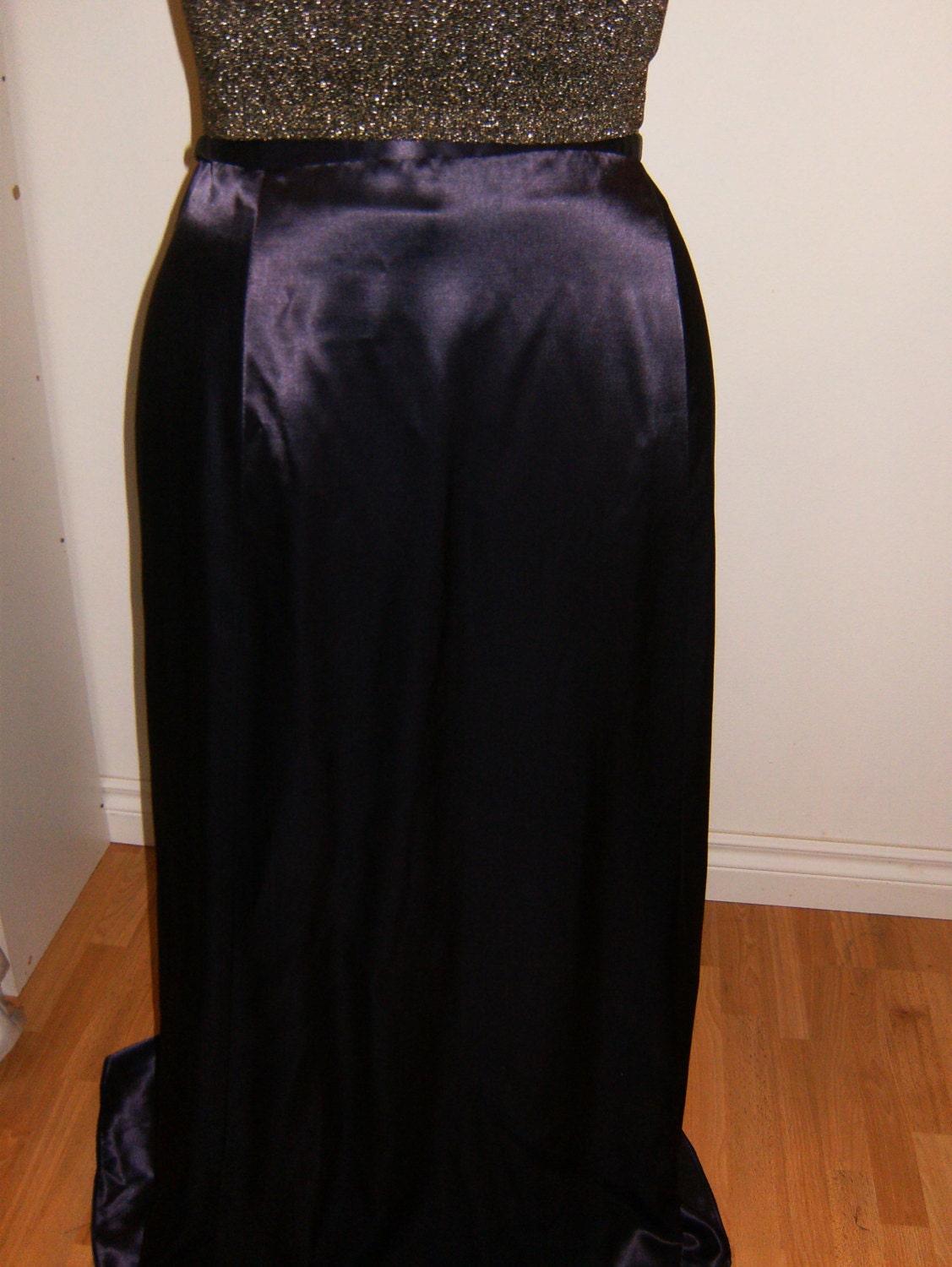 Plus size 3x navy blue satin long skirt by LorraineBridal on Etsy