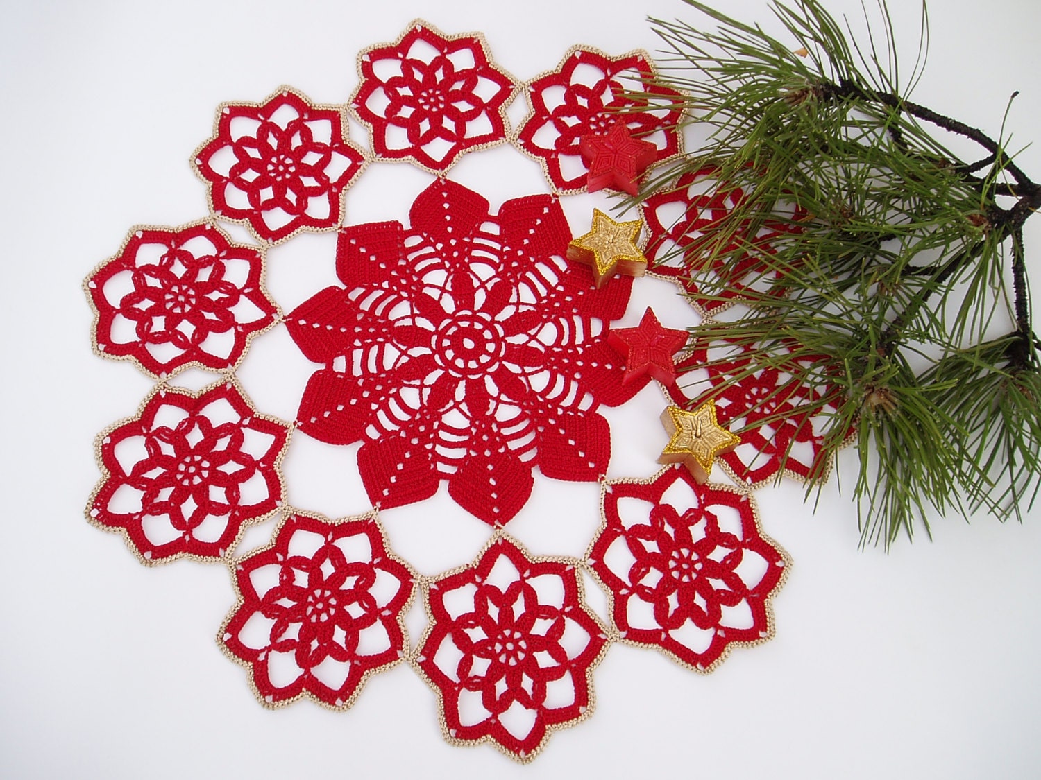 Lace Crochet Christmas Red Doily, Crochet Centerpiece, Christmas Table Decoration, Lace Crochet Red Table Decorative Cover - TaniaNeedleArt