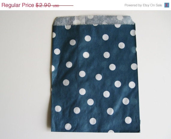 Cyber Week SALE 10% OFF 12 Navy DOT Designer Party Favor Bags, Weddings, Birthday, Shower Il_570xn