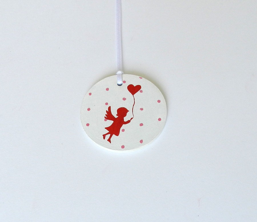 Ornament with Angel in Red and Heart, Tag for Present, Red heart, hand painted - MUSTERLADEN