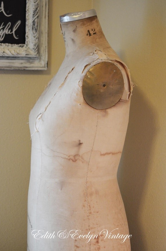 Vintage Wolf Mannequin Dress Form Plus Size by edithandevelyn