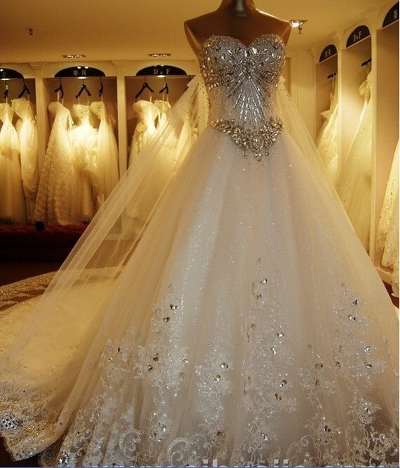long tail wedding gown