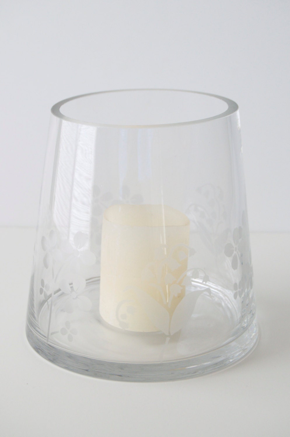 Asymmetrical Flower Etched Glass Vase - jubilantrendezvous