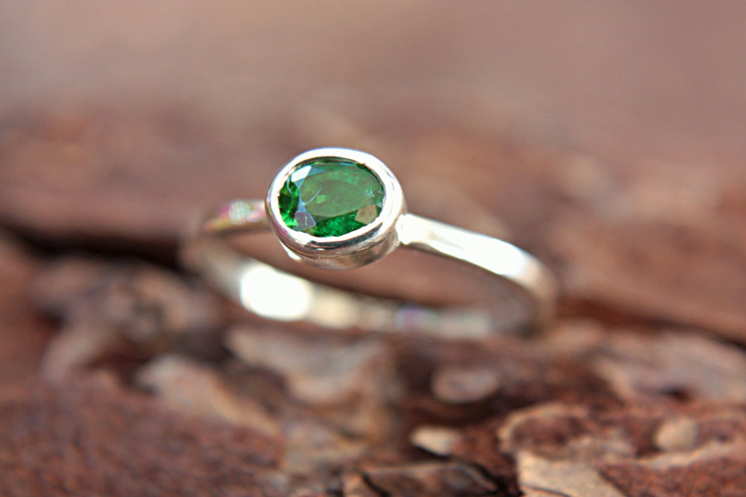 Green Tsavorite Garnet Ring Sterling Silver Natural Garnet Gemstone Engagement Ring Size 6,5 Silversmithed Metalsmithed - ManariDesign