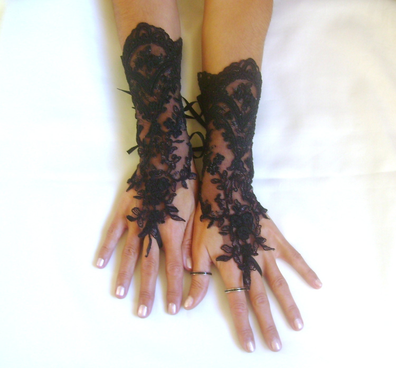 Bridal gloves lace wedding fingerless gloves black goth gothic gloves