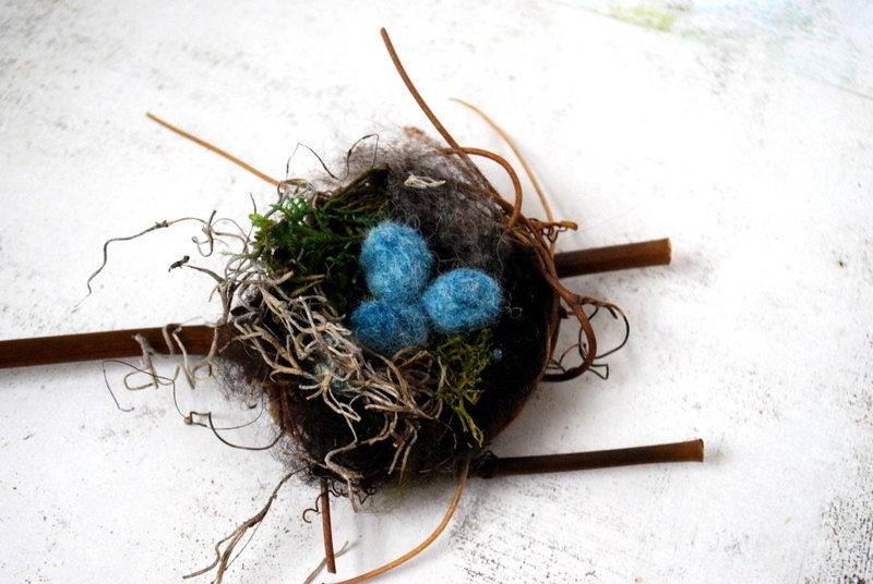 Rustic Wool Felt Eggs And Nest -  Wool Felt- Felted  Fall Decoration