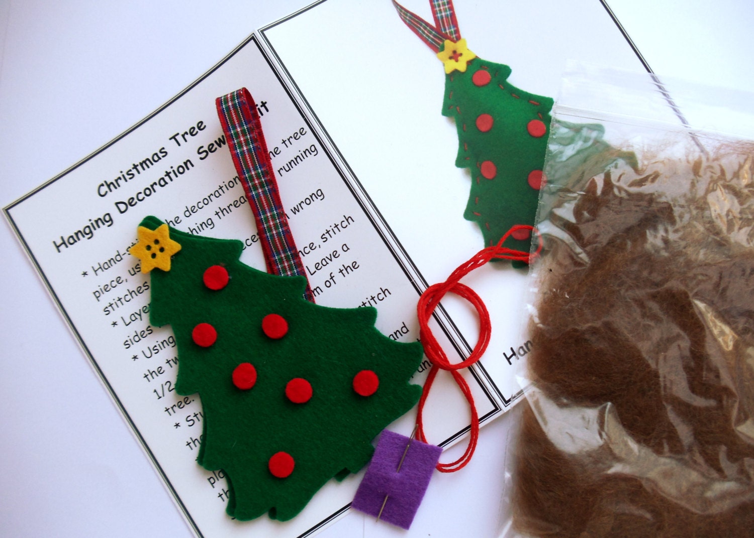Sewing Kit Felt Christmas Decorations Craft Kit Christmas Tree Sewing Kit - TheWoollyKnitter