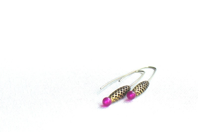 Purple Glass Bead Earrings, Brass Decoration, Metal Alloy, Modern Design - JollyJewel