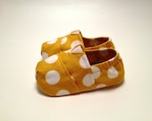 Fitted baby shoes in a Mustard Yellow Polka Dot by Scarlettos for Etsy - Scarlettos