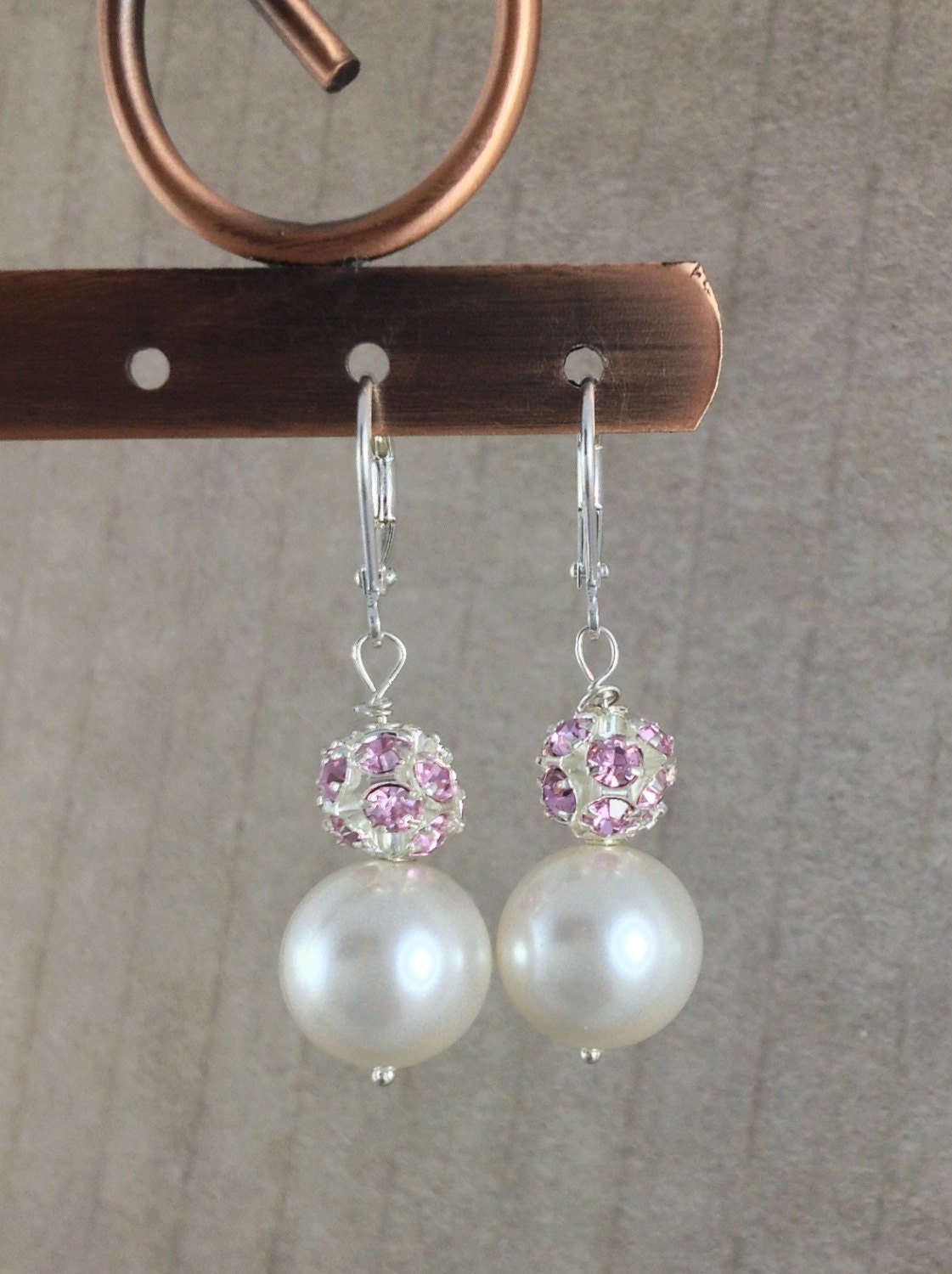 White pearl and pink rhinestone earrings on silver leverback. Handmade white Swarovski pearl earrings with pink Egyptian crystal rhinestones - GemsByKelley