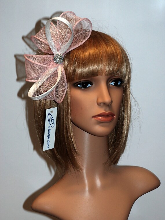 Blush pink fascinator with crystal stone by MargeIilane
