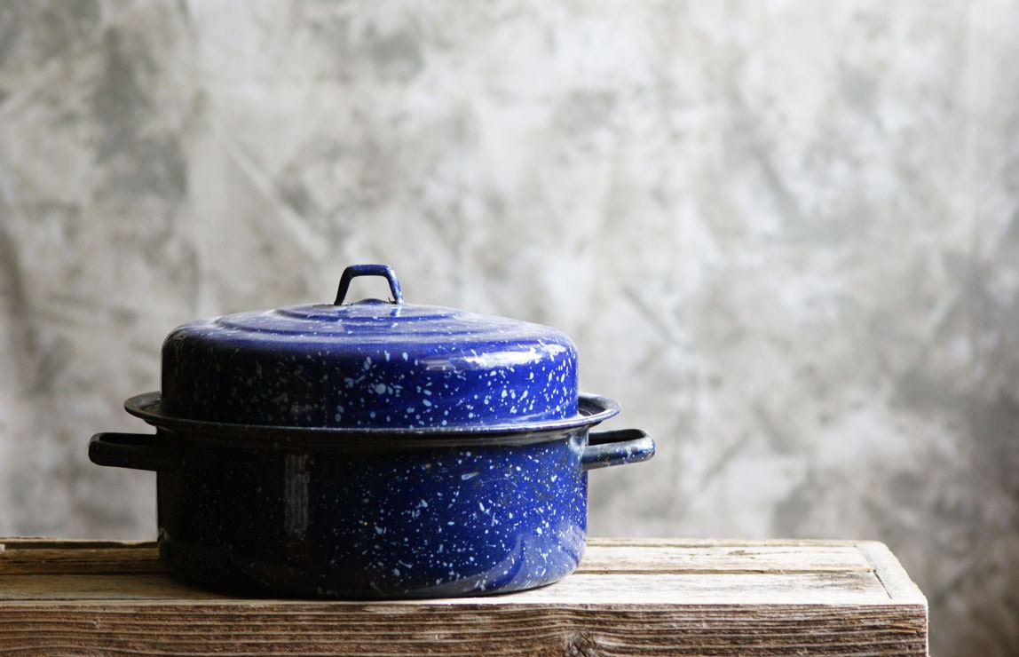 Vintage Roasting Pan Dutch Oven Speckled Blue Enamel by susantique