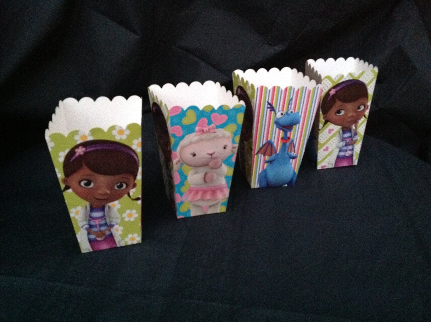 Doc Mcstuffins Birthday Party popcorn Treat Favor candy Goody Boxes Table decor