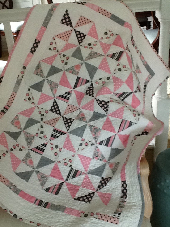 pink-and-gray-pinwheel-baby-quilt-by-ladybugcuddles-on-etsy