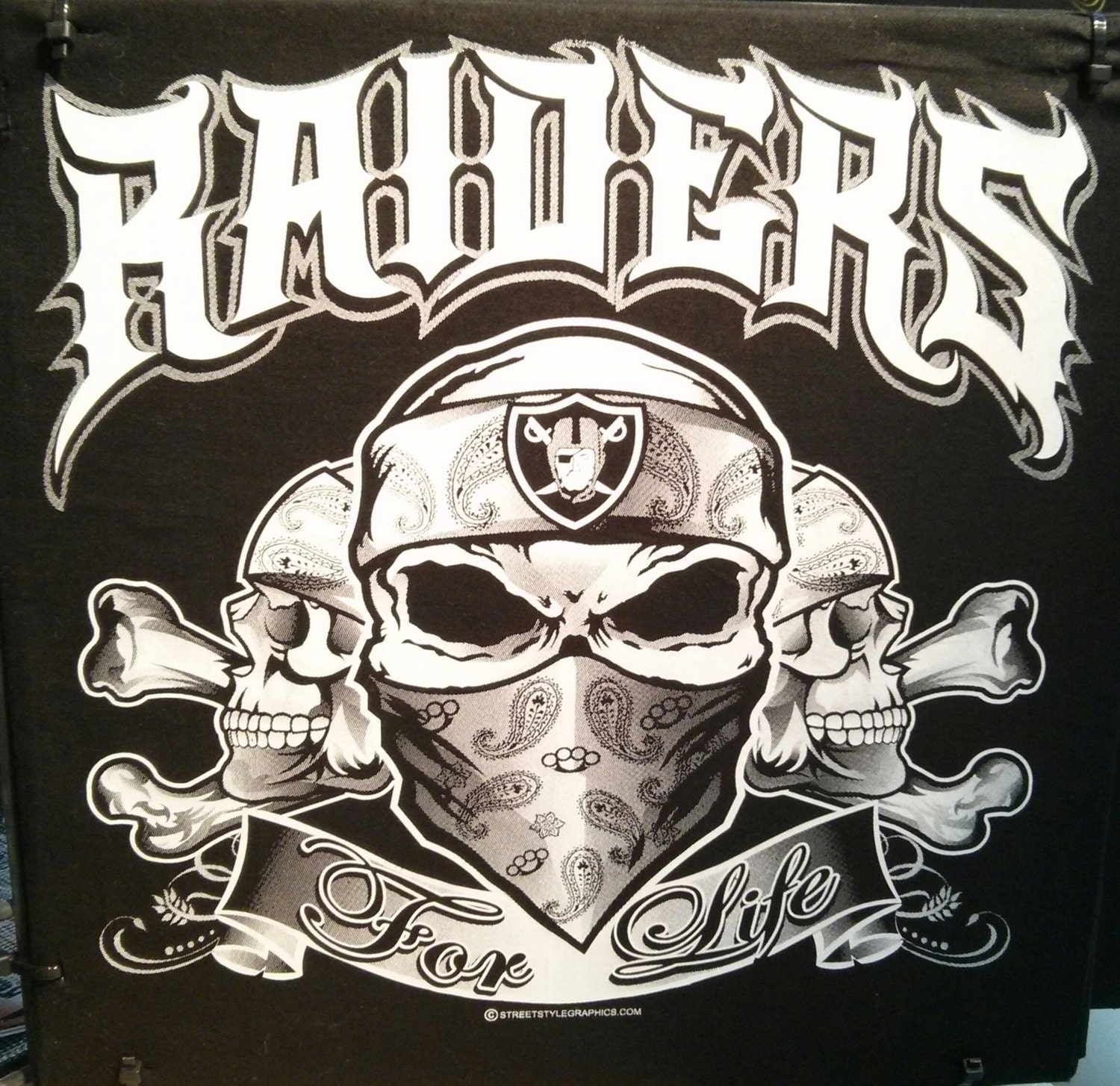 Raiders With Skulls Graphic T-shirt.