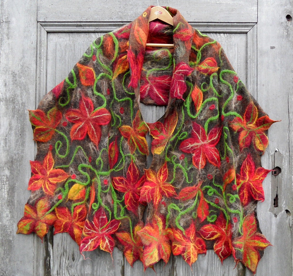 Reserved for Ana. Nuno felted linen scarf with autumn leaves  OOAK - filcAlki
