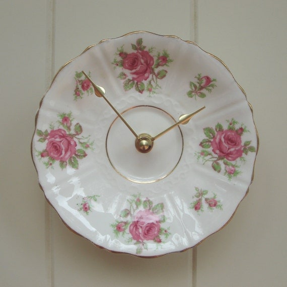 Vintage briar rose 1960's china clock, FREE DELIVERY to Australia and New Zealand, upcycled recycled repurposed in Western Australia