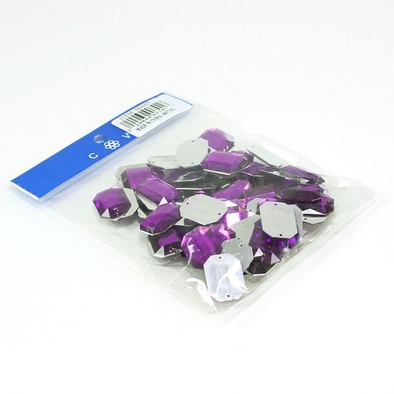 Rectangular Octagon Shaped Rhinestones 18mm (pack of 60 pieces) - ** FREE SHIPPING ** Il_570xn