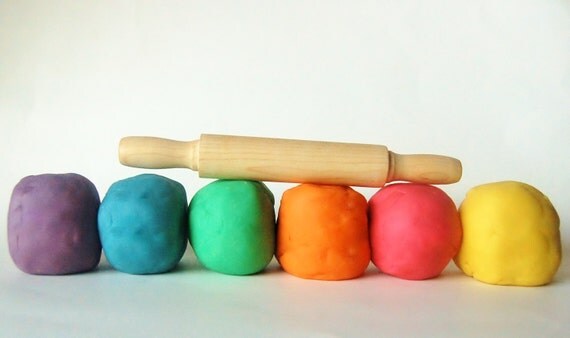 play dough with rolling pin