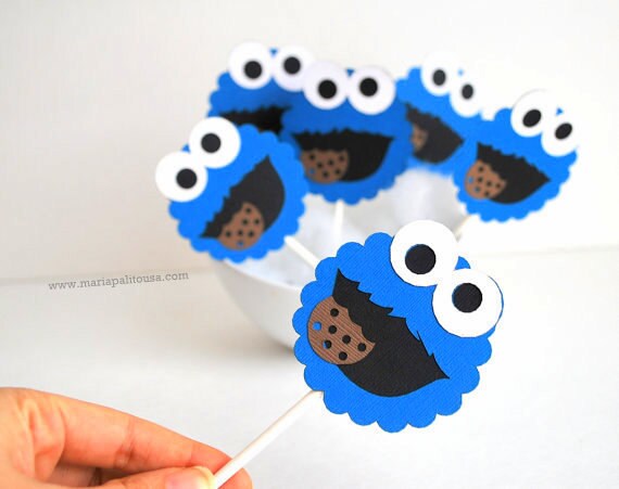Cookie Monster Birthday Cupcake Toppers, Die cut layered Cookie Monster Inspired Cupcake toppers MariaPalito A607 Free Shipping Il_570xn