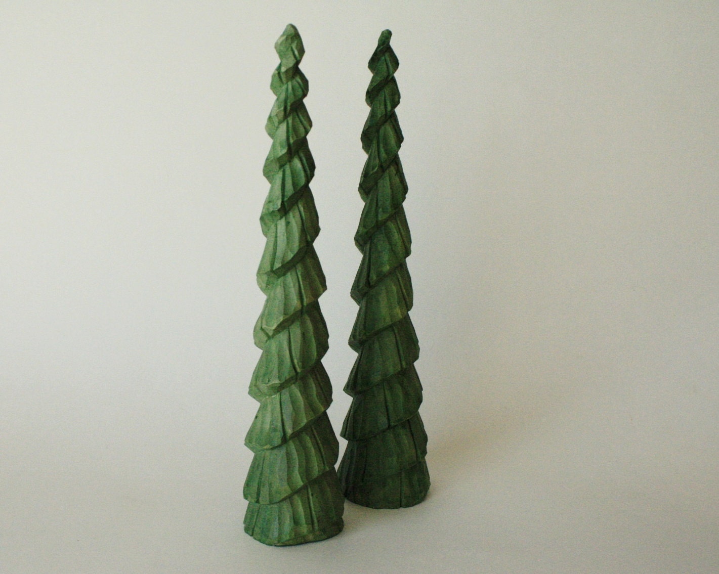 hand carved wooden christmas tree wood by turtlemtnartistry hand carved wooden christmas tree wood by turtlemtnartistry