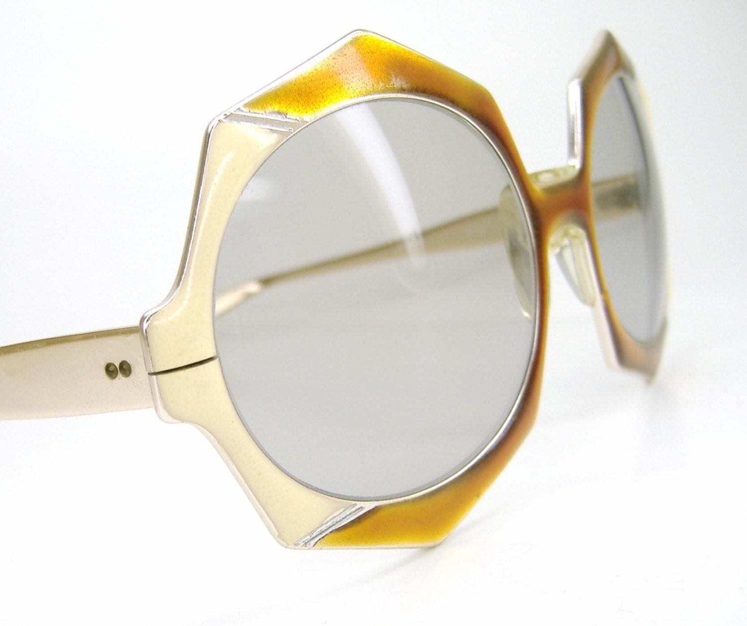 Vintage Renauld Enameled Sunglasses 60s By Vintage50seyewear 