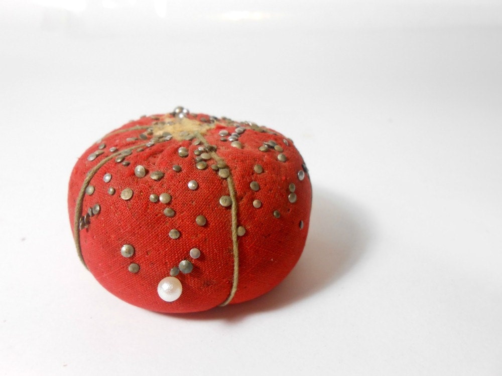 Tomato Pin Cushion Antique Sewing Accessories Crafts Pincushion - A2ndlifeVintage