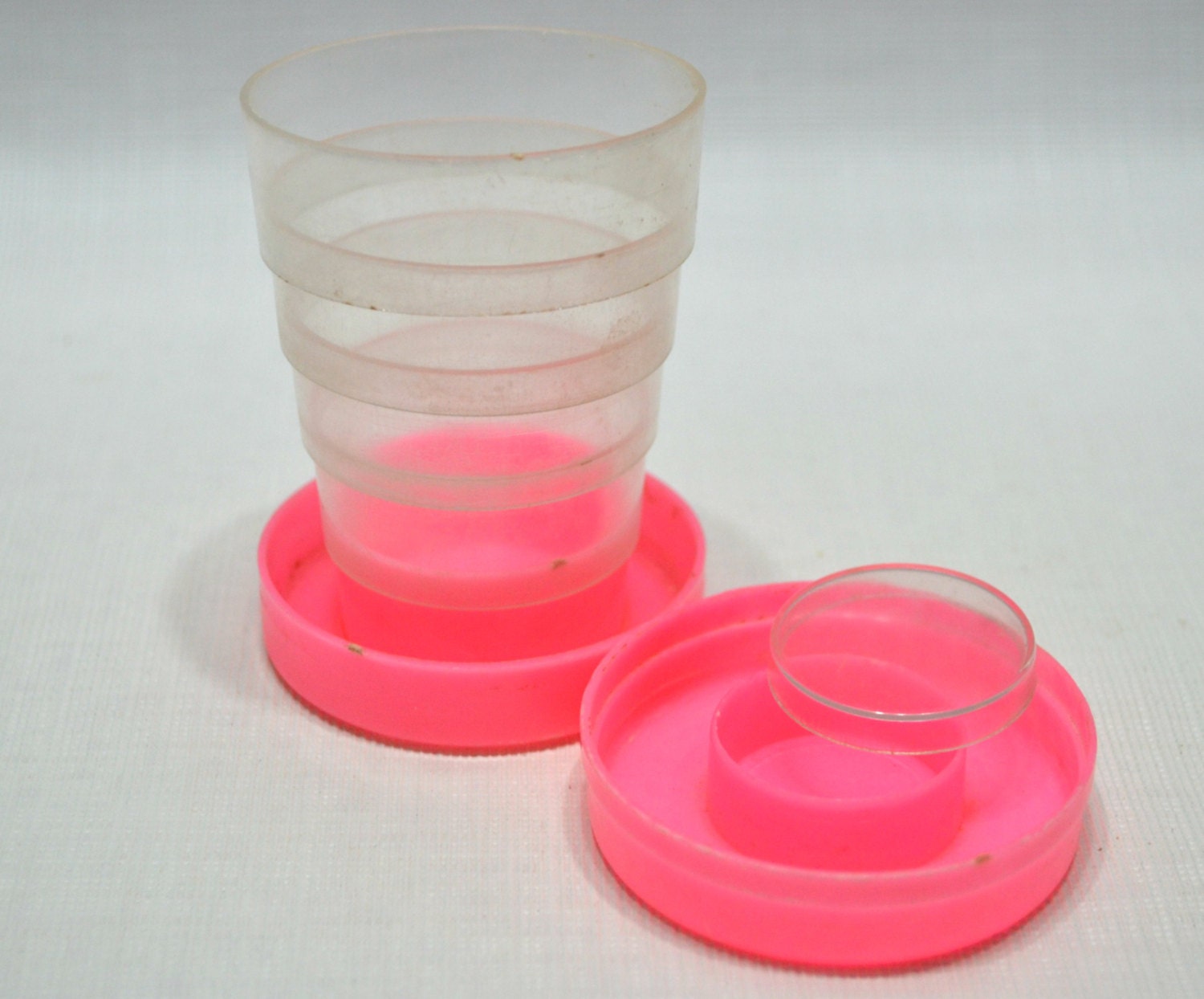 plastic Pink Cup Vintage Pill Collapsible cup with Cup Holder  vintage     Travel Plastic