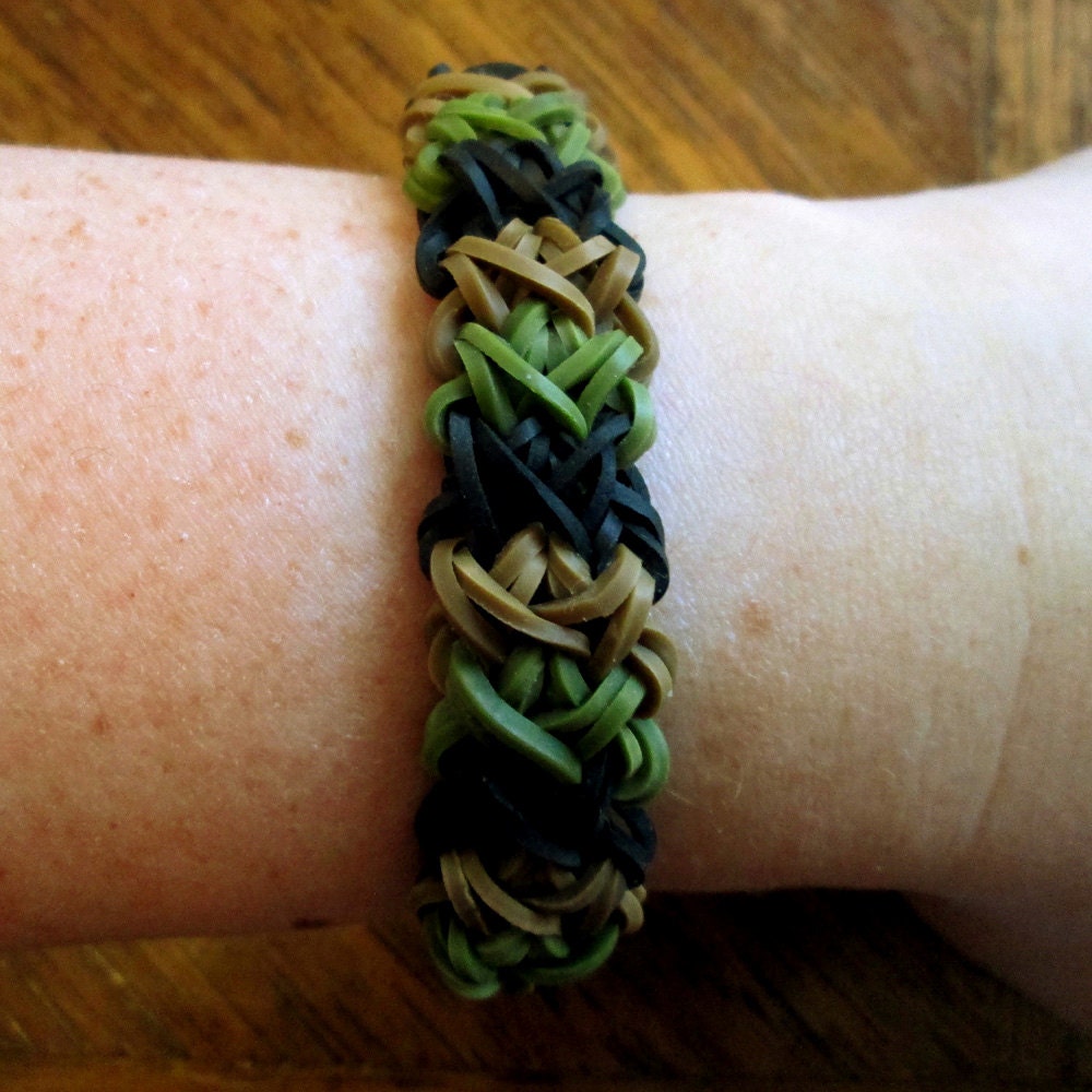 Items similar to Double X Rainbow Loom Bracelet Camouflage on Etsy
