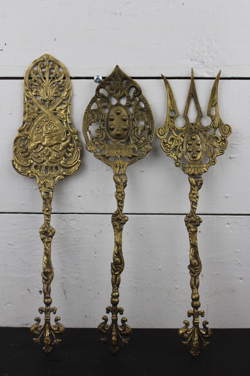 Vintage Brass Italian Serving Piece Set Cake by Obsoletestreet