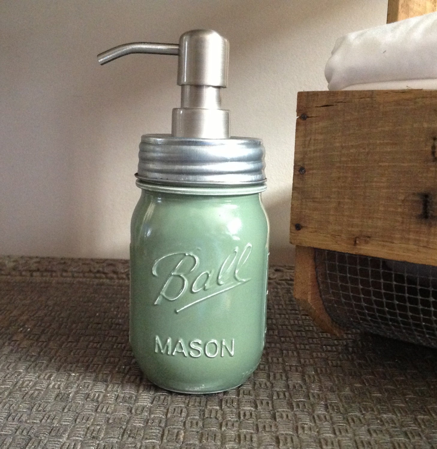 Items similar to Mason Jar, sage green, soap dispenser, bath