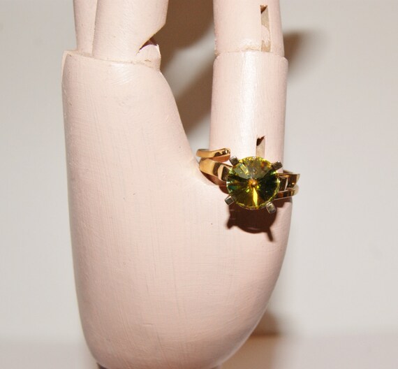 Vintage ring. Mystic Topaz ring. Dress ring. Go