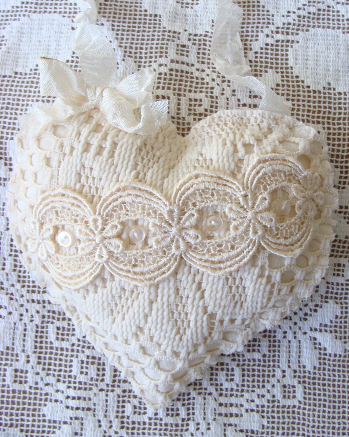 shabby fabric heart vintage lace heart ornament by shabbysoul shabby fabric heart vintage lace heart ornament by shabbysoul