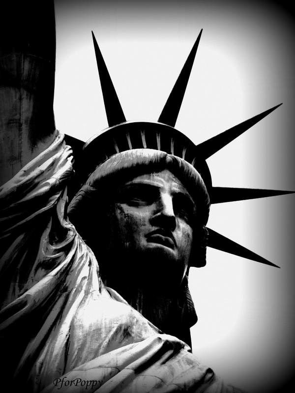 Statue of Liberty Black and White Photograph / Travel Photography / Home Decor / Wall Art / fpoe