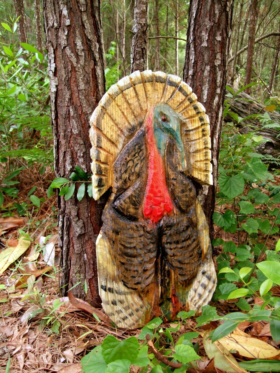 Wild Turkey 3 foot colroful chainsaw carving Todd by oceanarts10