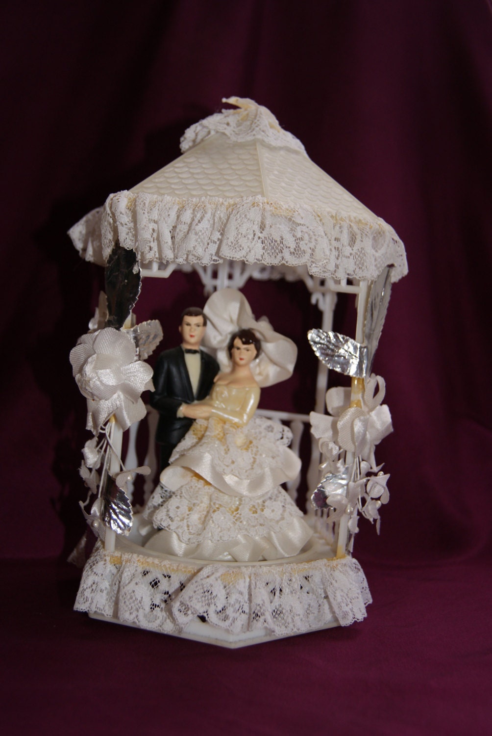 Vintage Kitsch 1970s Wedding Cake Topper Bride and Groom