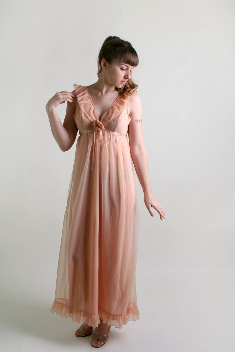 Vintage Peach Maxi Slip Peignoir Ruffle Dressing Gown Robe Negligee ... Vintage Peach Maxi Slip Peignoir Ruffle Dressing Gown Robe Negligee ...