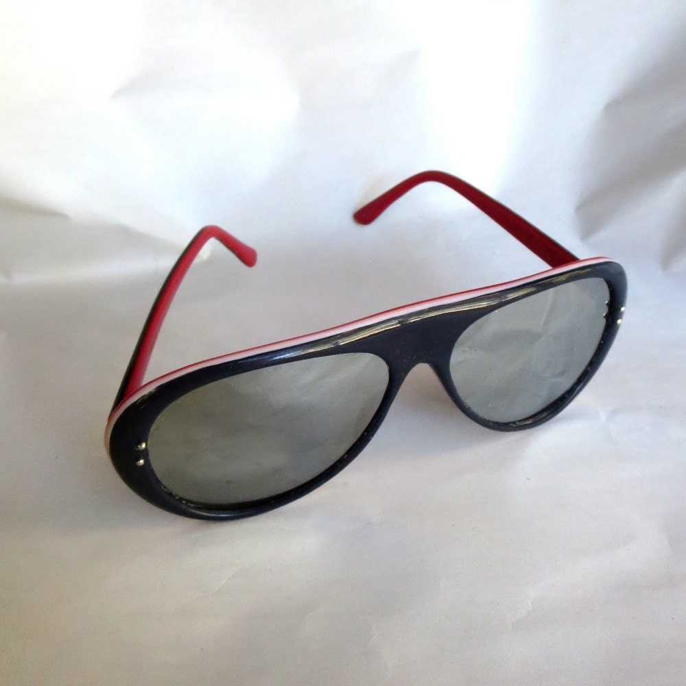Vintage 60s 70s Mirrored Mod Sunglasses Style Eyes Red White Blue Aviators