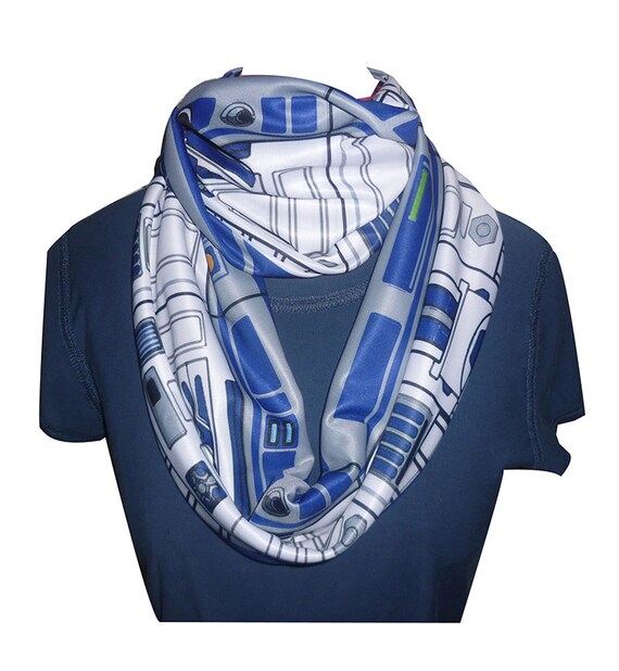 Star Wars ScarfStar Wars R2D2 Infinity Scarf Star by RoobyLane
