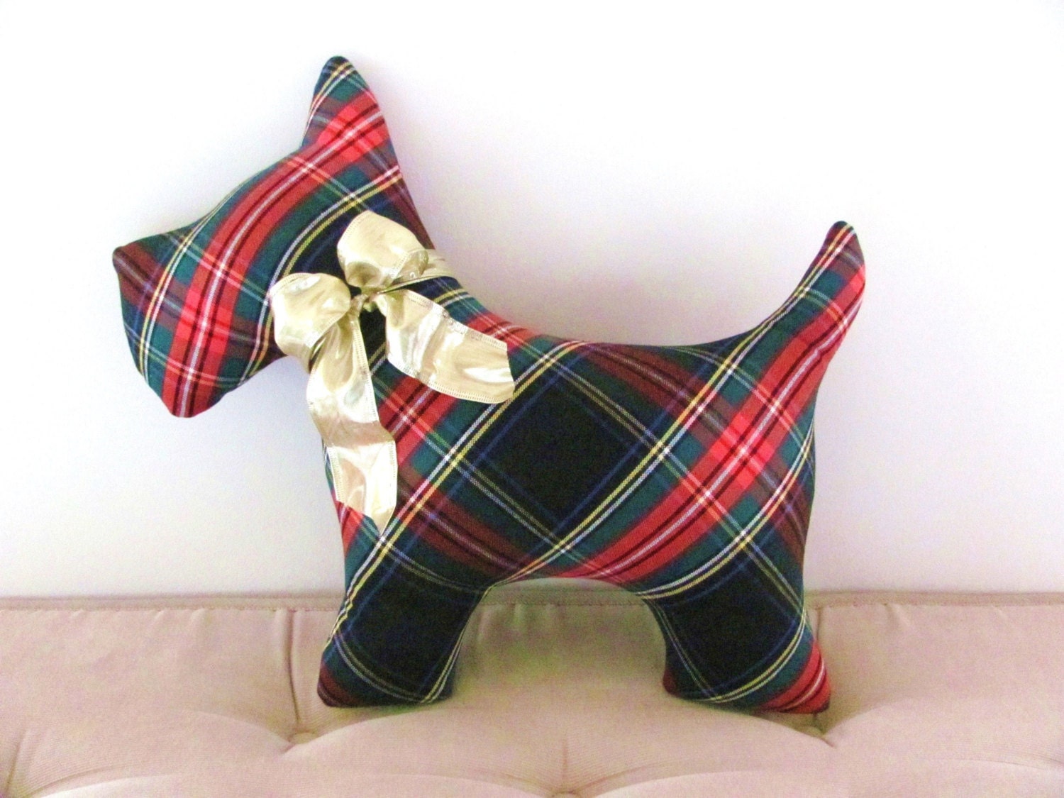 black dog christmas pillow