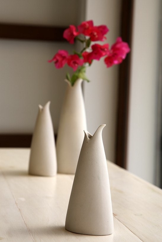 Small Ceramic Vase Decorative and Functional by SimoneCeramics