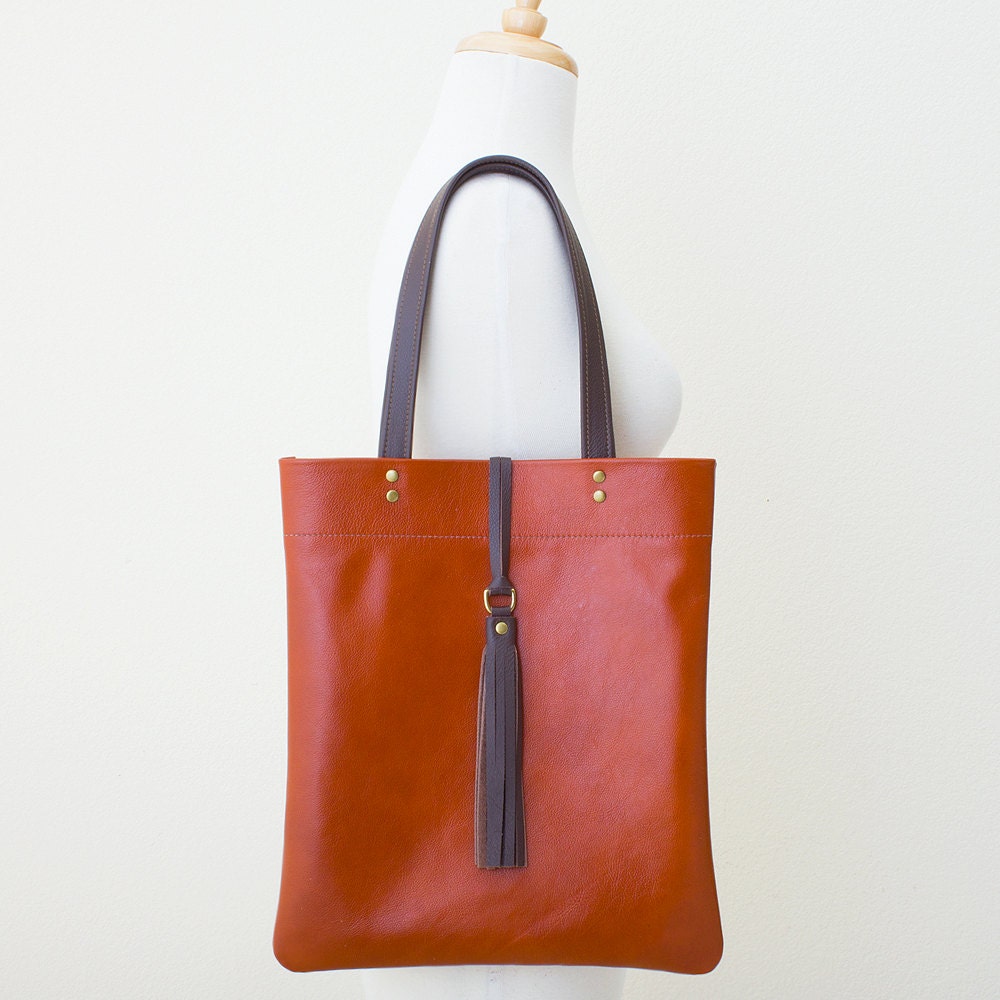 burnt orange shoulder bag