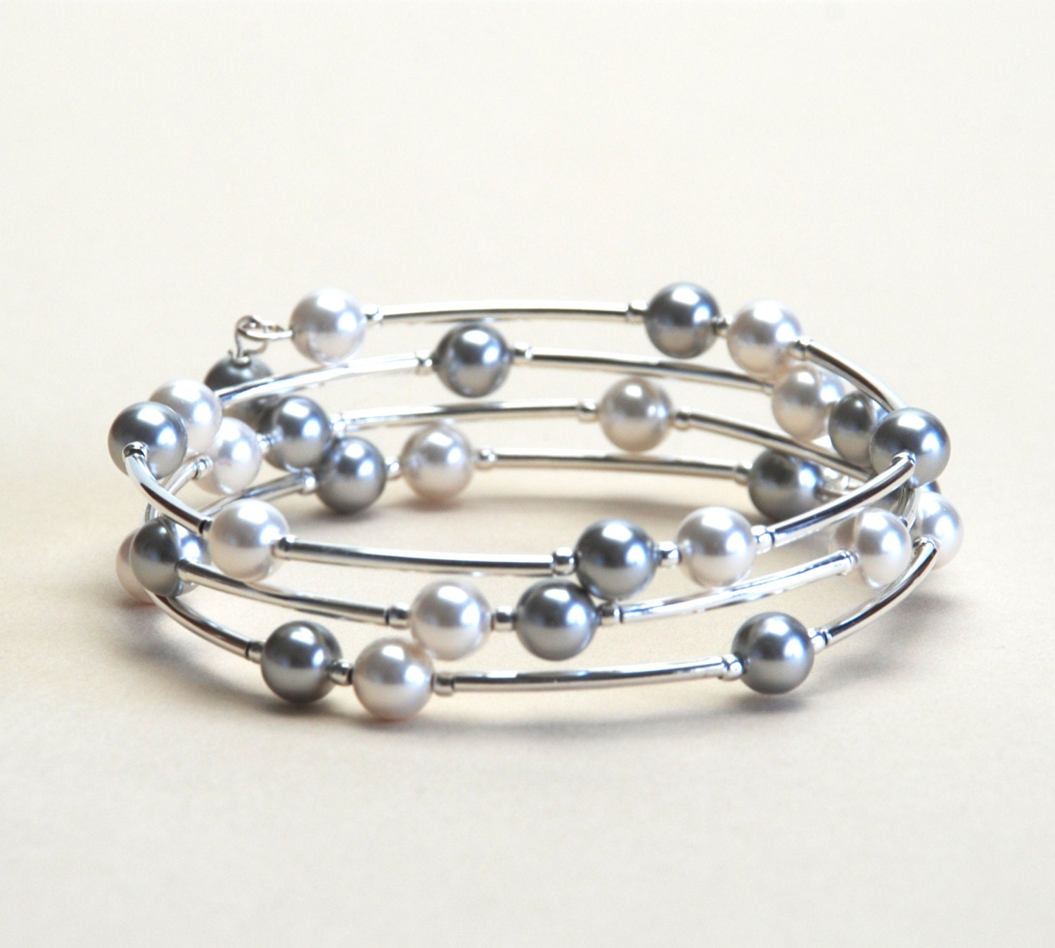 Floating Pearl Memory Wire Bracelet Light Gray And White