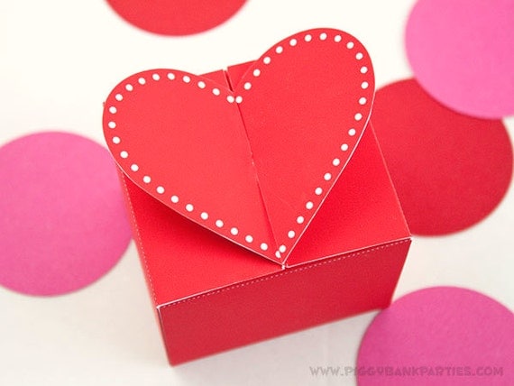 Vintage HEART Favor Box - Red : DIY Printable Valentine's Day Gift Box // Love // Wedding // Valentine Decoration - Instant Download Il_570xn