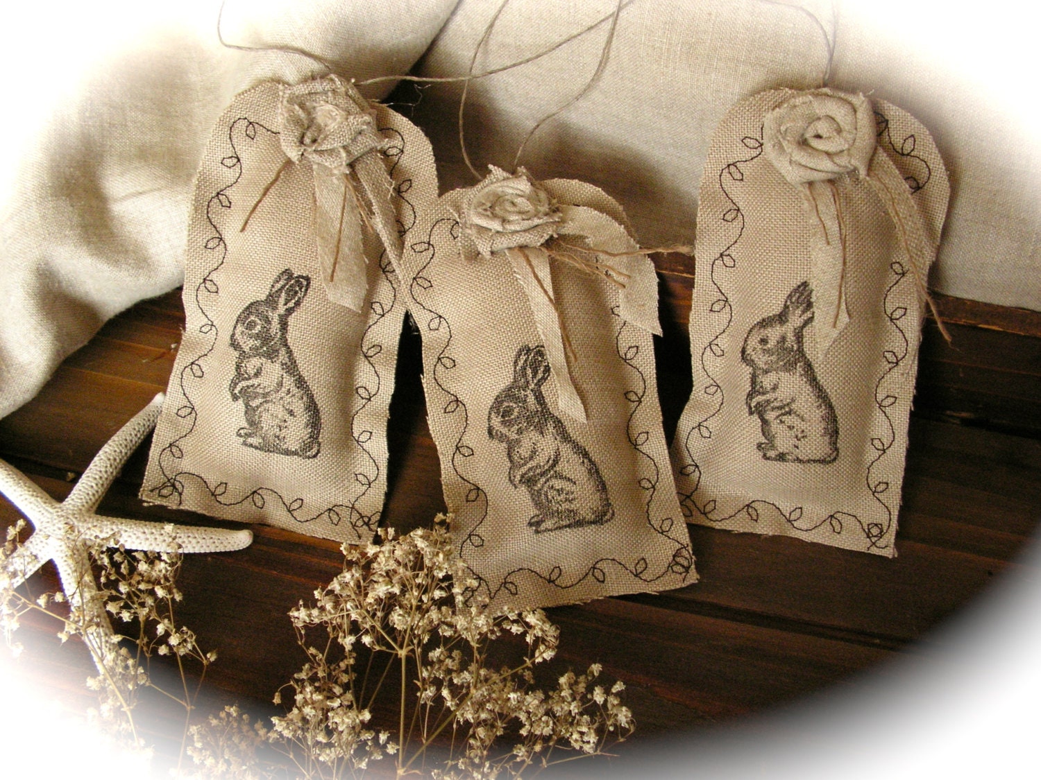 Rustic Easter tags , set of 3.
